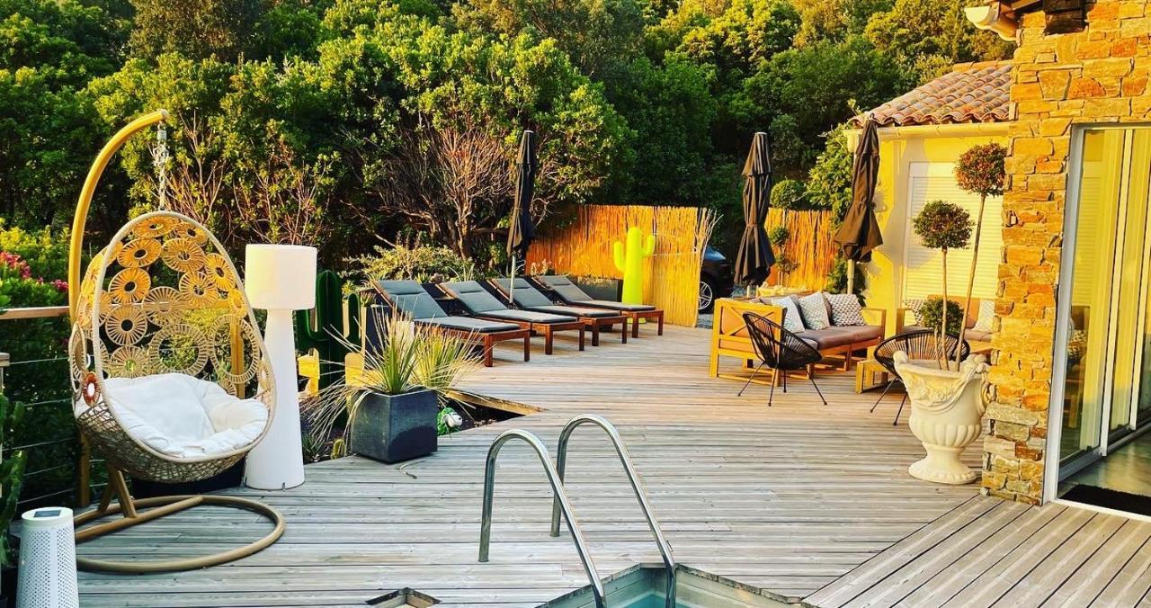 Villa Perla Saint-Tropez Cavalaire Sur Mer, 3-5 Chambres, Vue Mer, Piscine Chauffee Avril A Octobre Exteriör bild